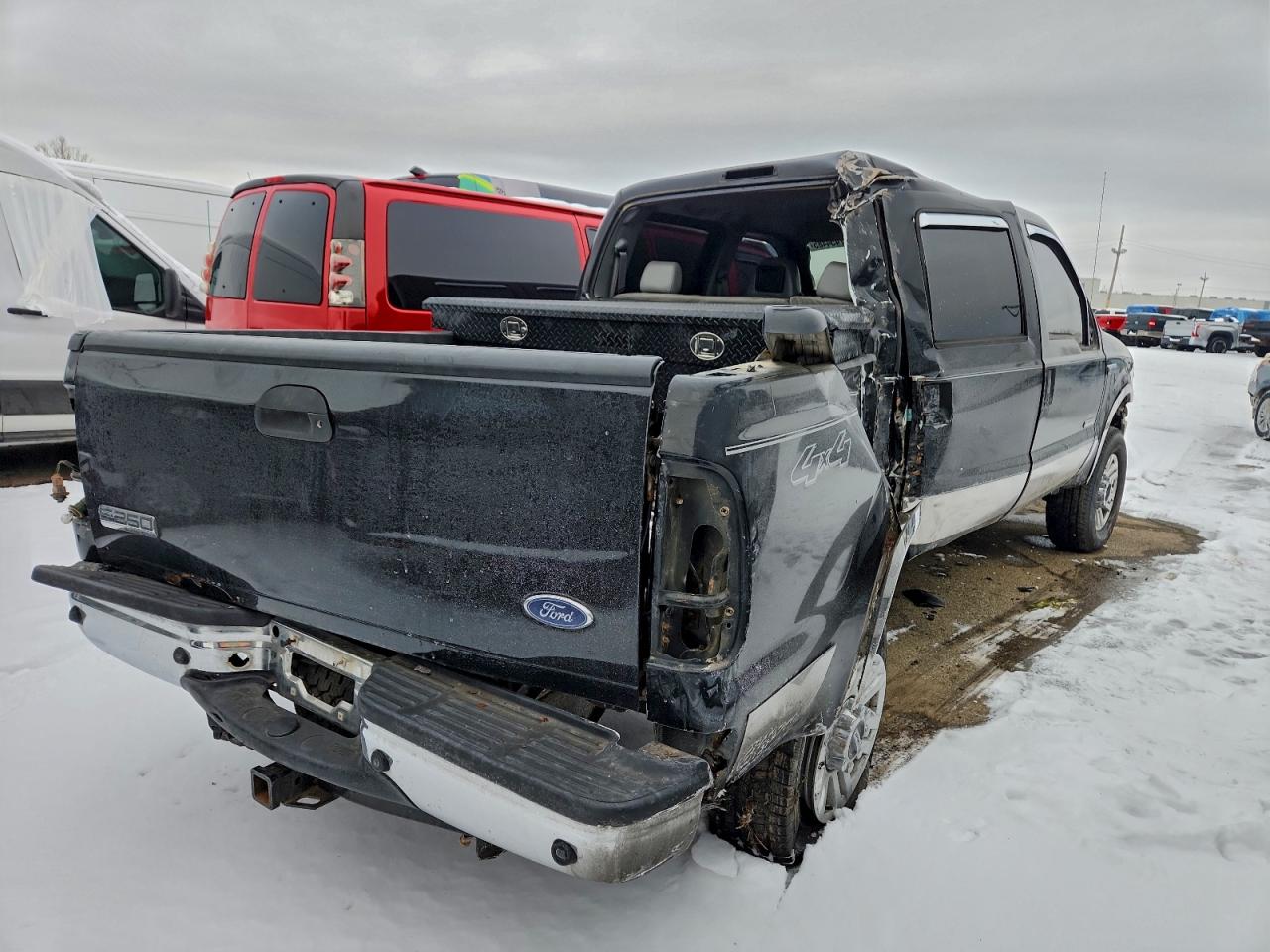 Ford F-250 Super Duty Image 2