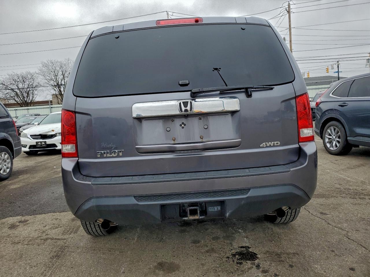 Honda Pilot Lx Image 3
