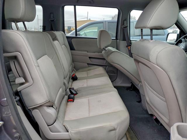 Honda Pilot Lx Image 13