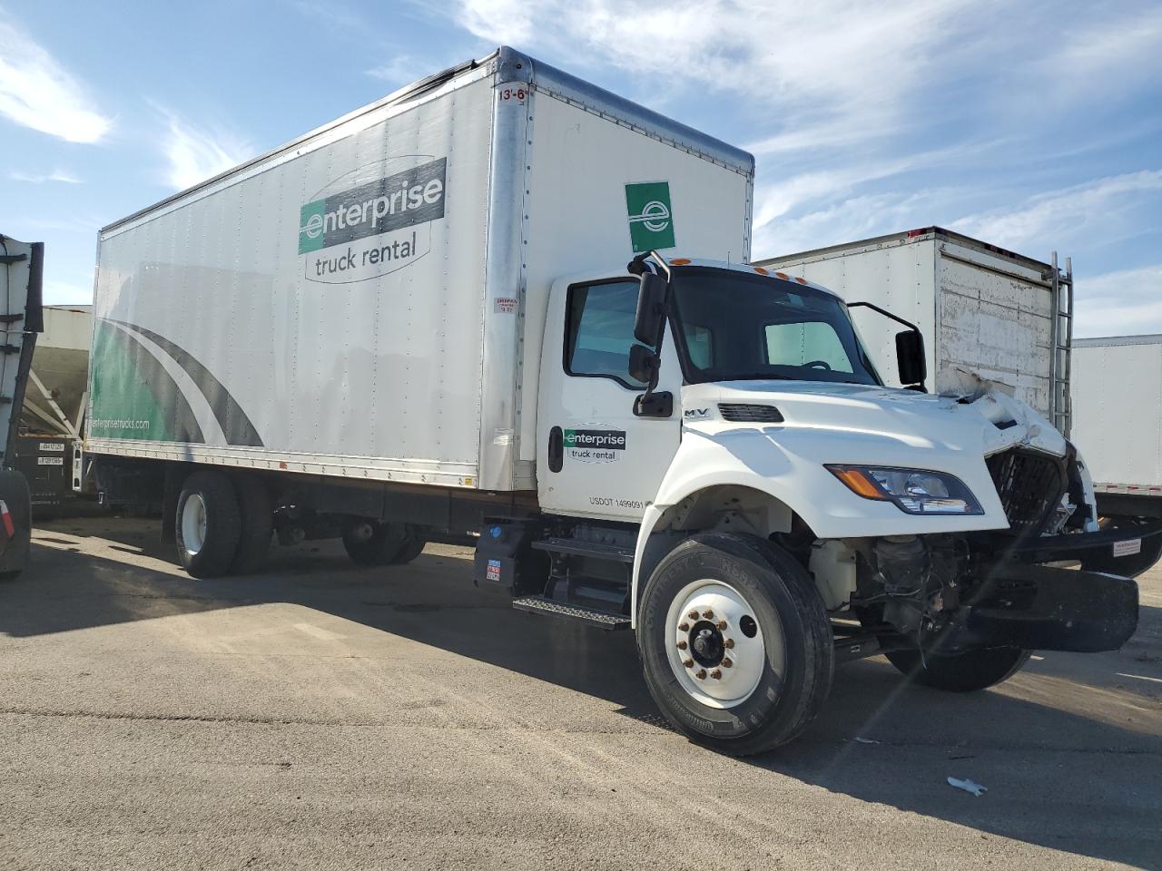 International Mv607 Image 2