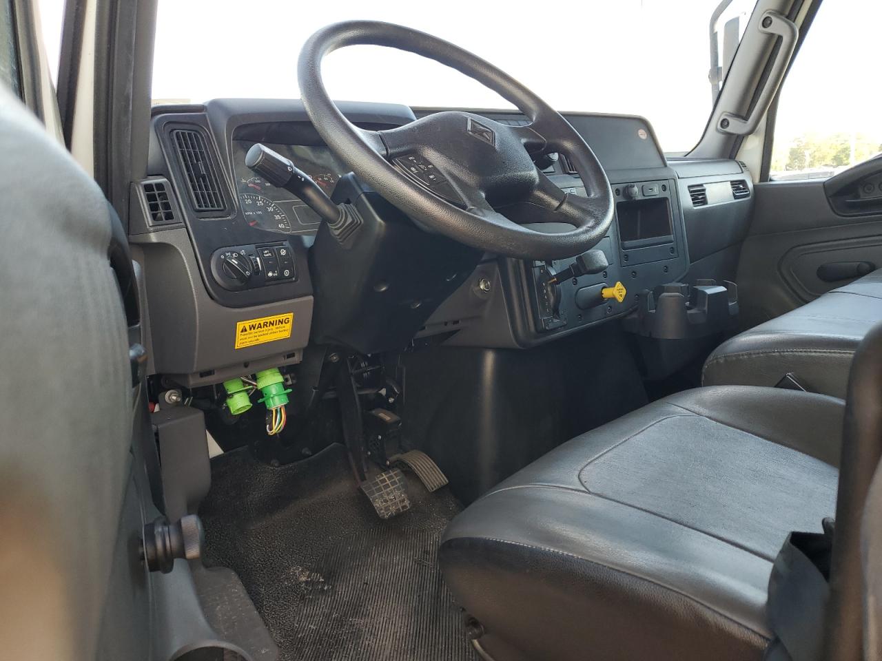 International Mv607 Image 6