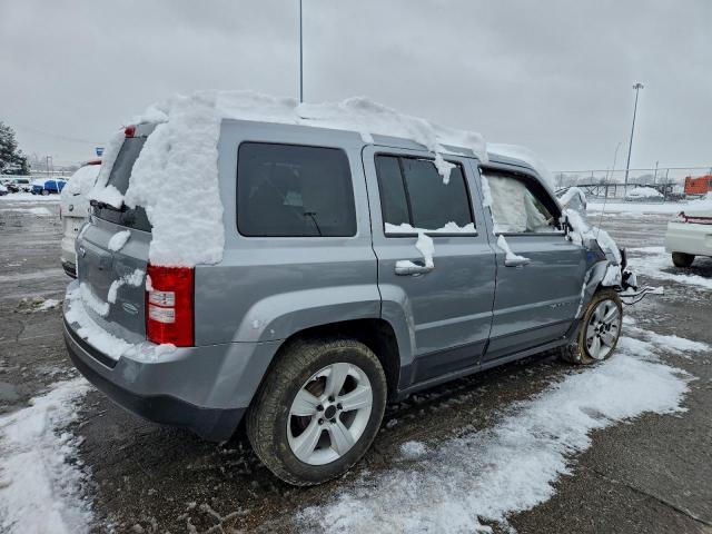 Jeep Patriot Latitude Image 4