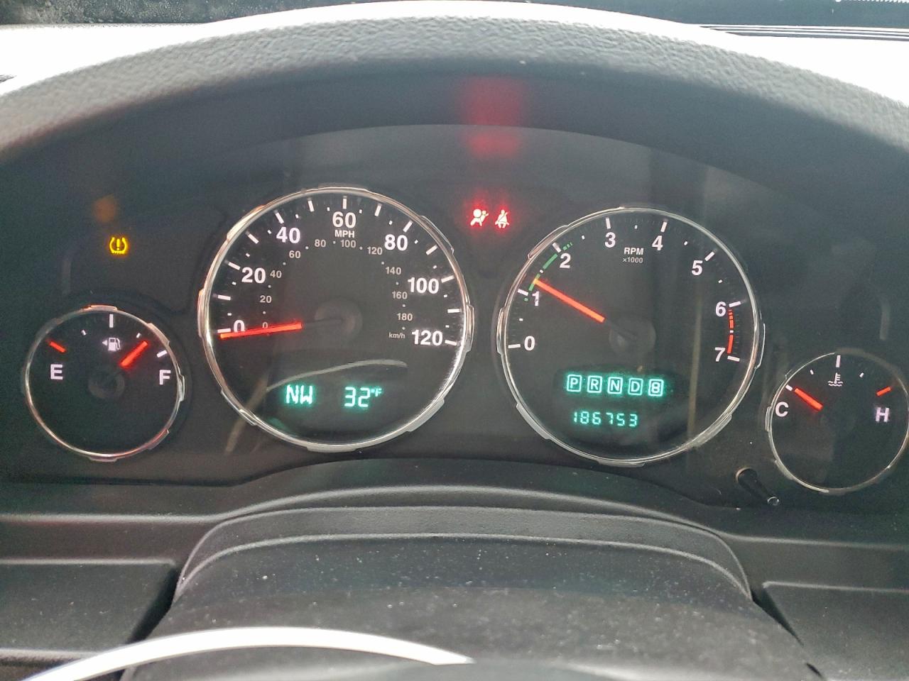 Jeep Liberty Sport Image 2