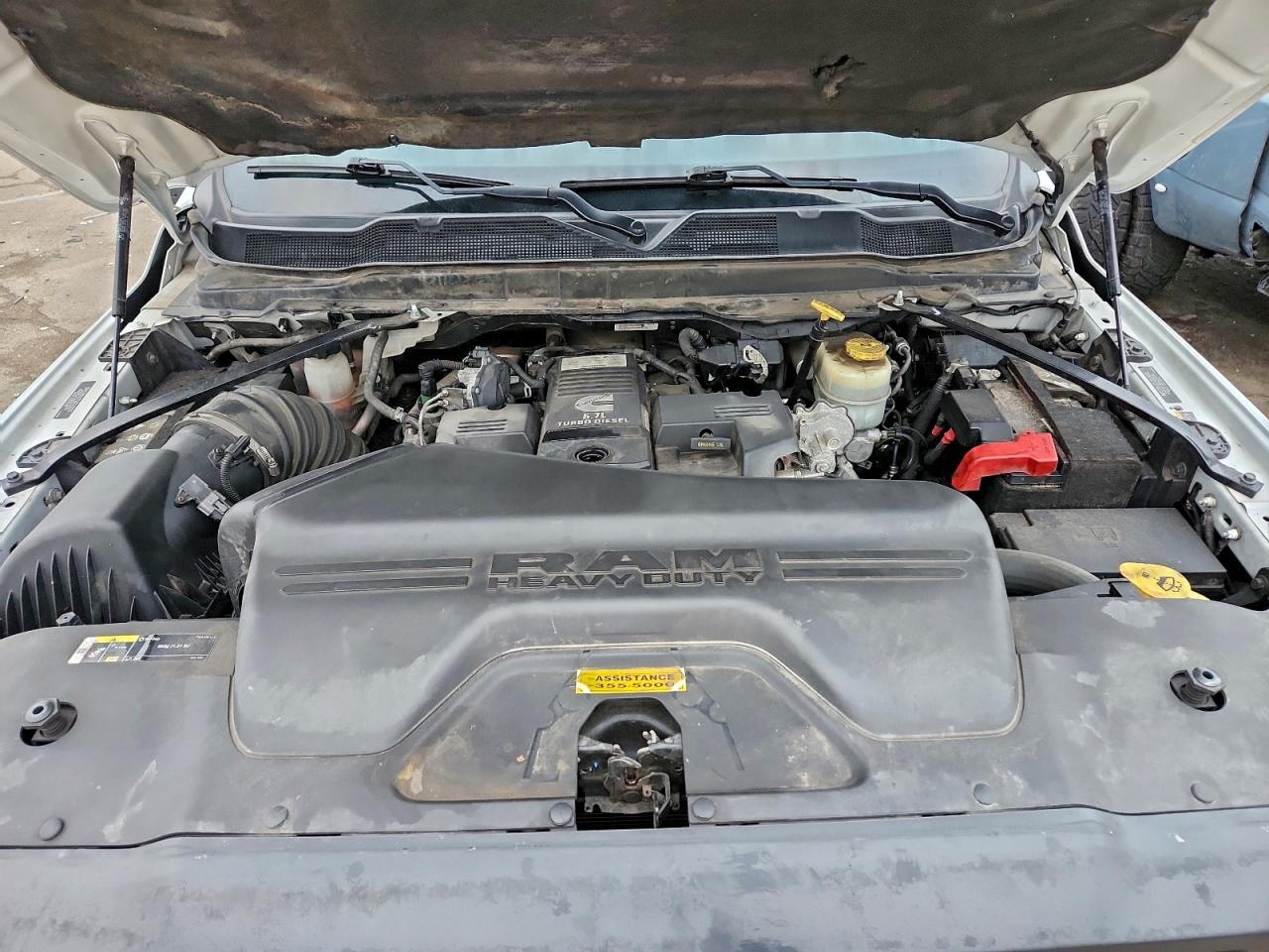 Ram 3500 Tradesman Image 11