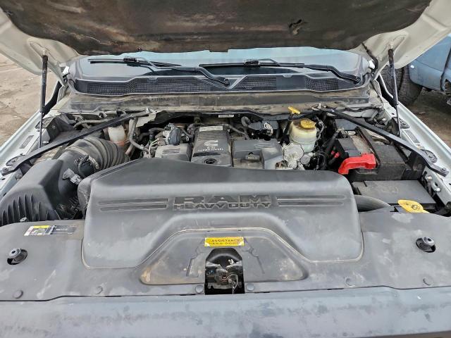 Ram 3500 Tradesman Image 11