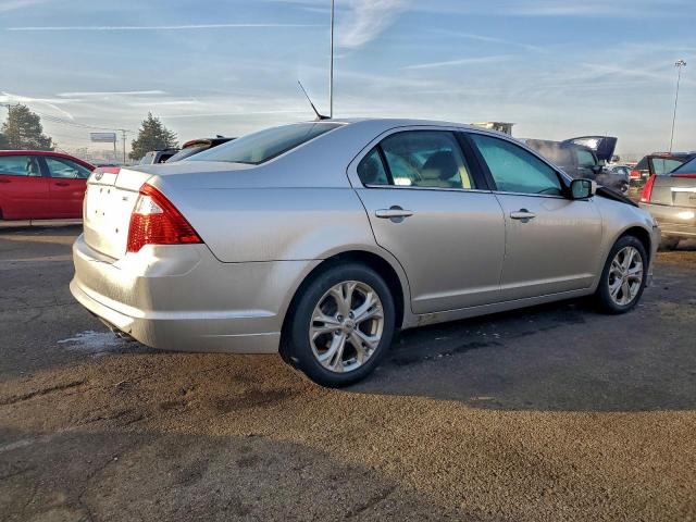 Ford Fusion Se Image 2