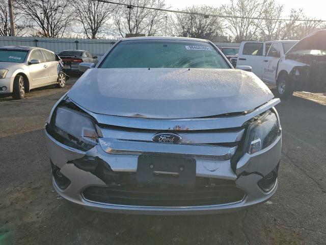 Ford Fusion Se Image 5