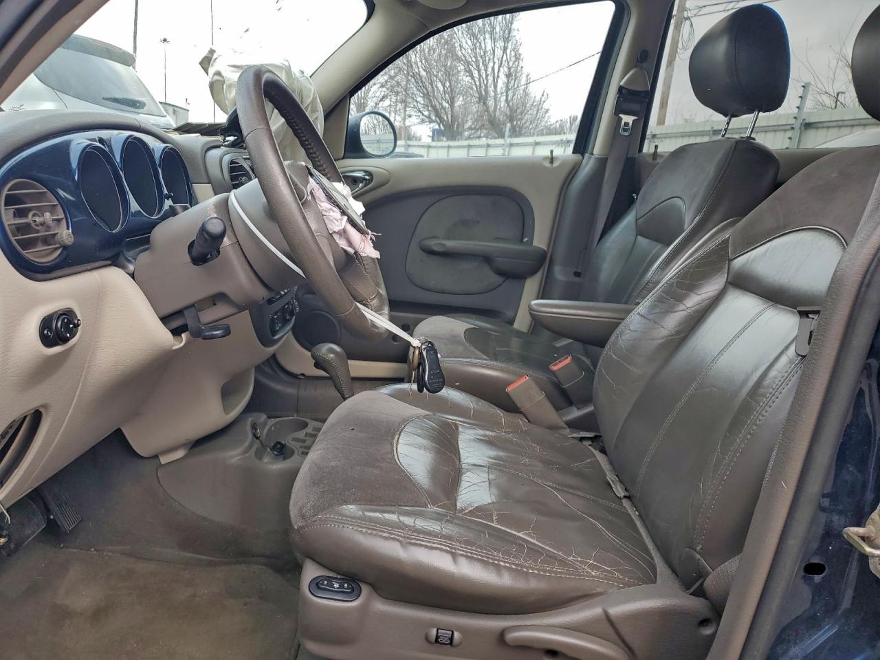 Chrysler PT Cruiser Limited Image 6