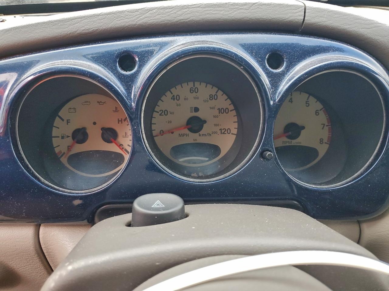 Chrysler PT Cruiser Limited Image 7