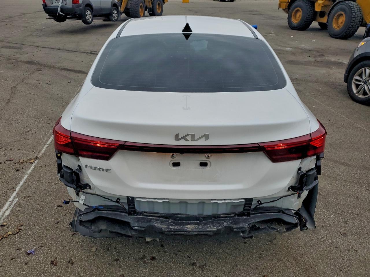 Kia Forte Lx Image 3