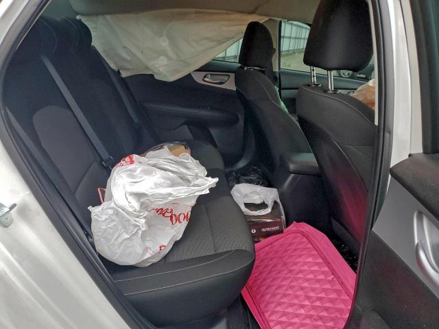 Kia Forte Lx Image 5