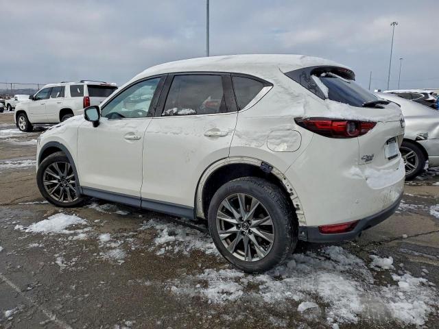 Mazda Cx Signature Image 11