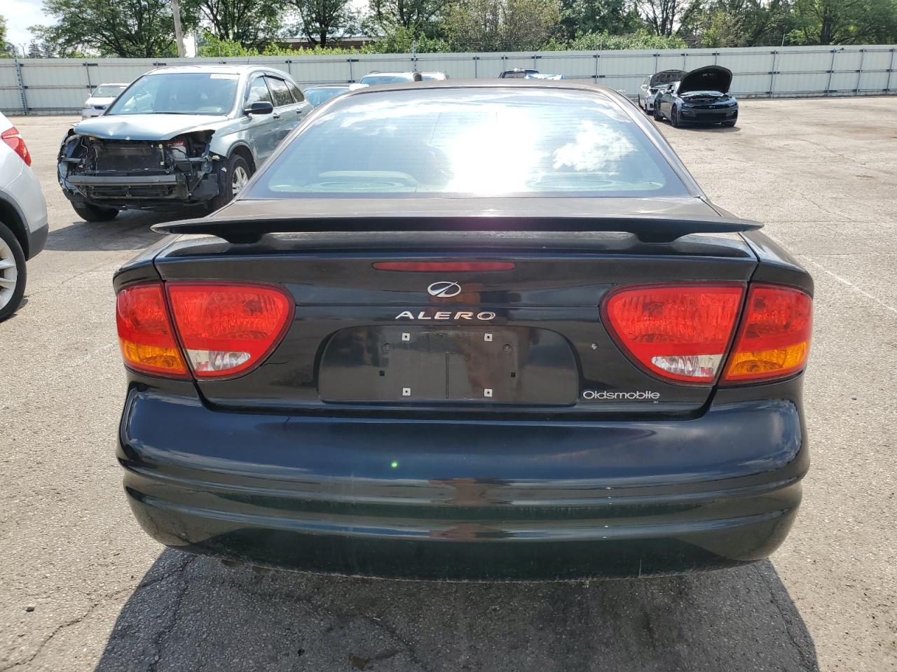 Oldsmobile Alero Gls Image 3