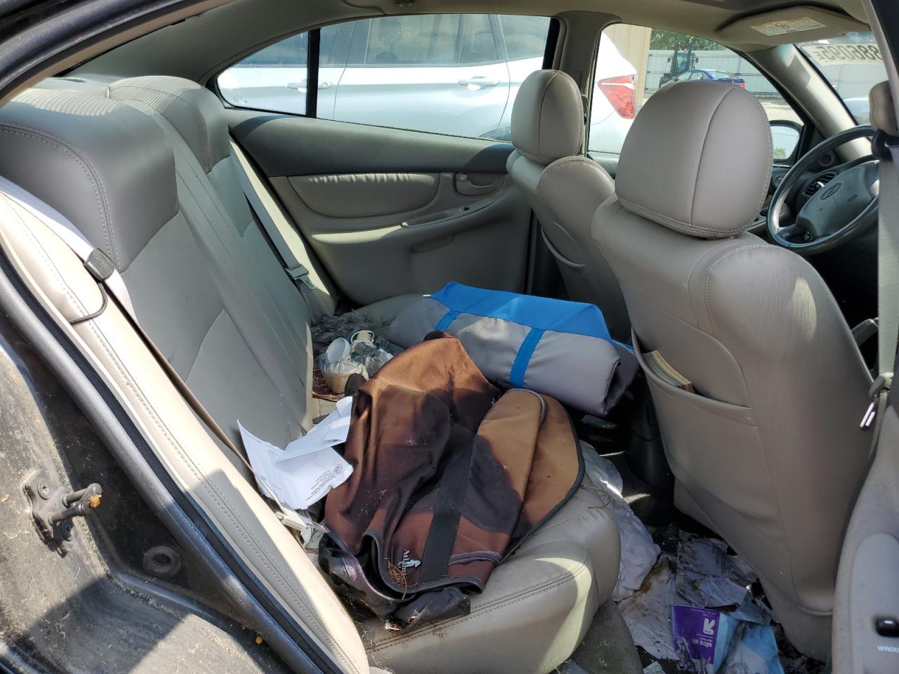 Oldsmobile Alero Gls Image 9