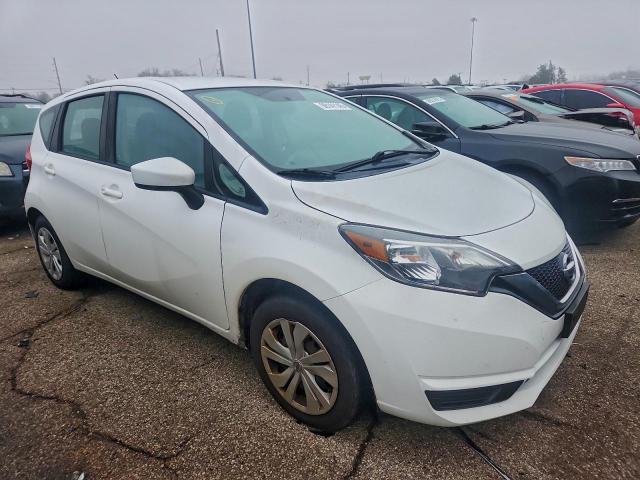 Nissan Versa S Image 3