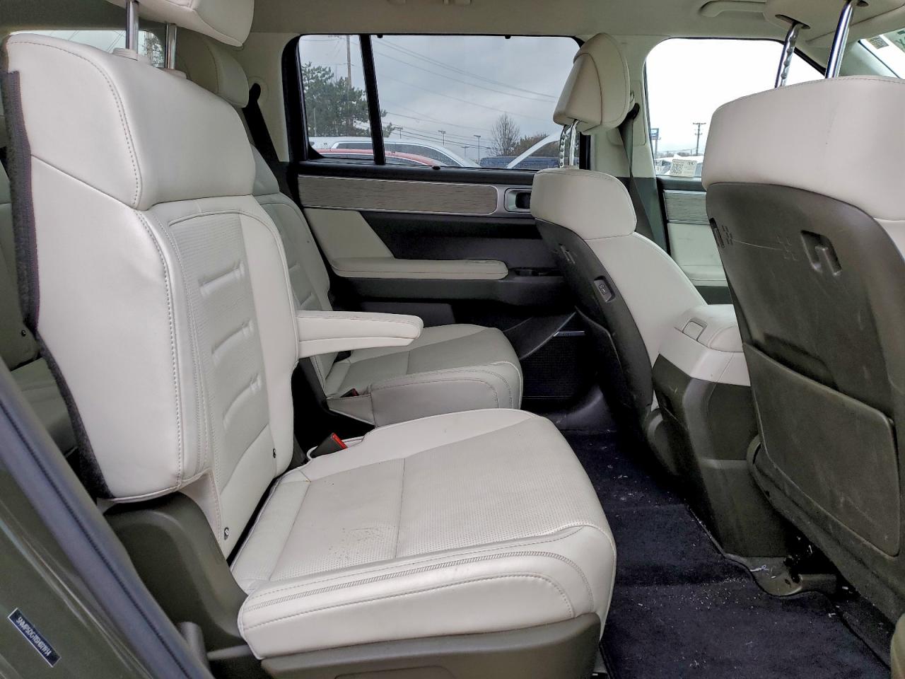 Hyundai SANTA FE Calligraphy Image 12