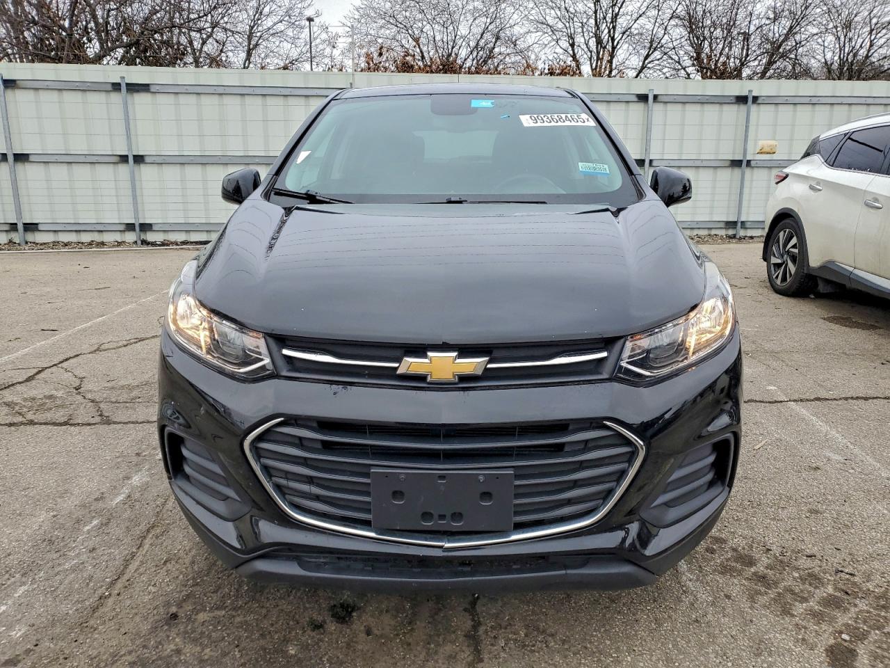 Chevrolet Trax Ls Image 8
