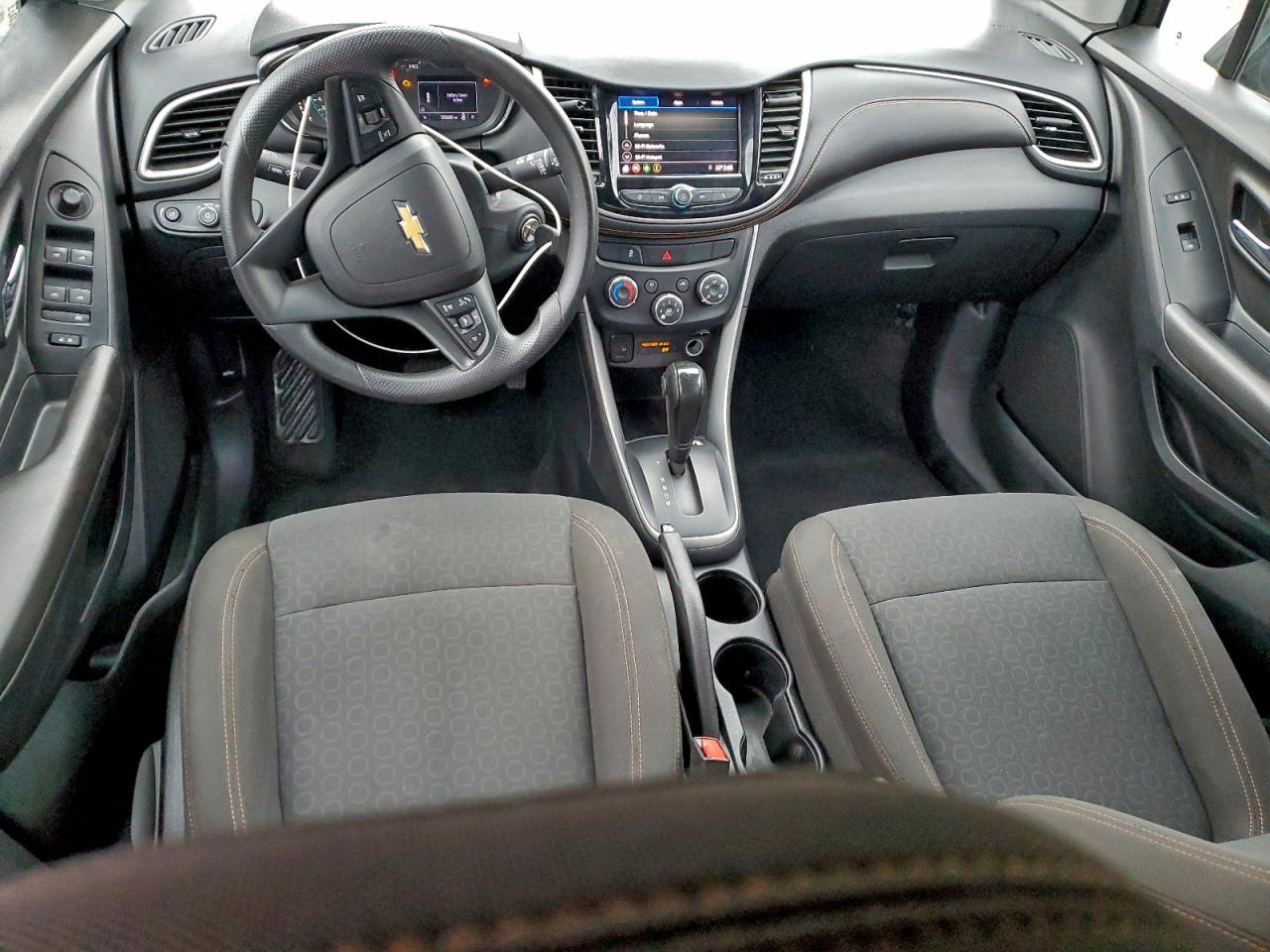 Chevrolet Trax Ls Image 7
