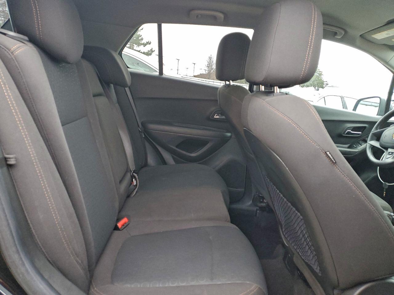 Chevrolet Trax Ls Image 10