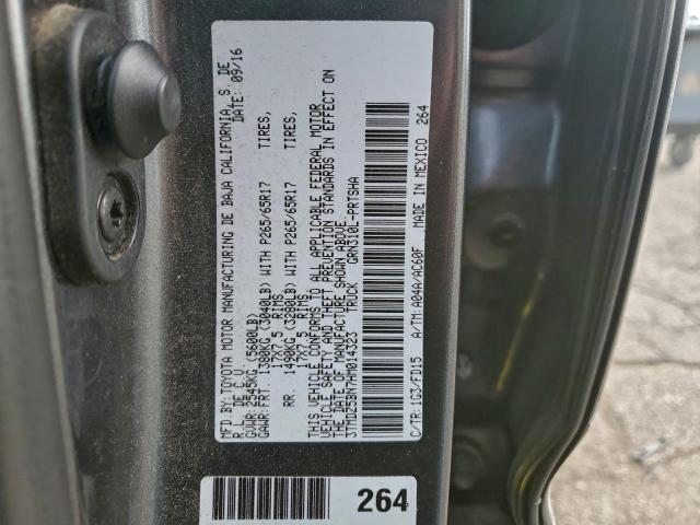 Toyota Tacoma Double Cab Image 9