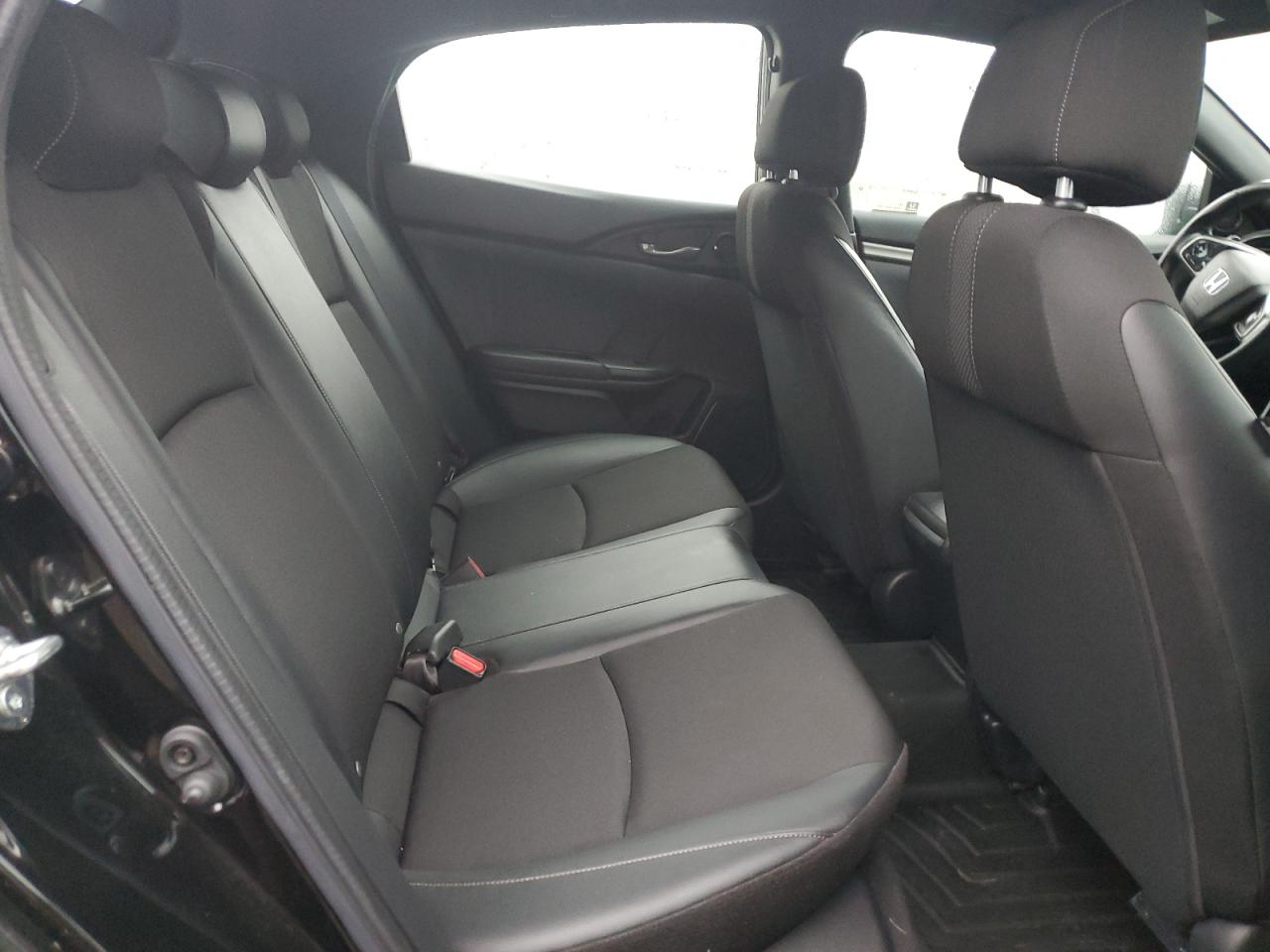 Honda Civic Sport Image 4