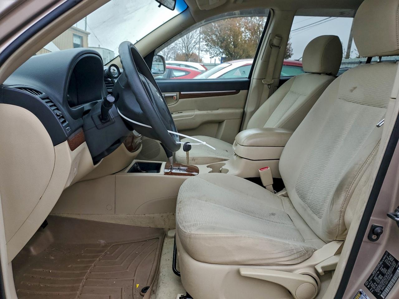 Hyundai SANTA FE Gls Image 6