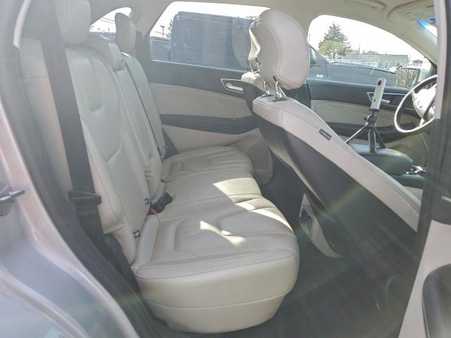 Ford Edge Titanium Image 8