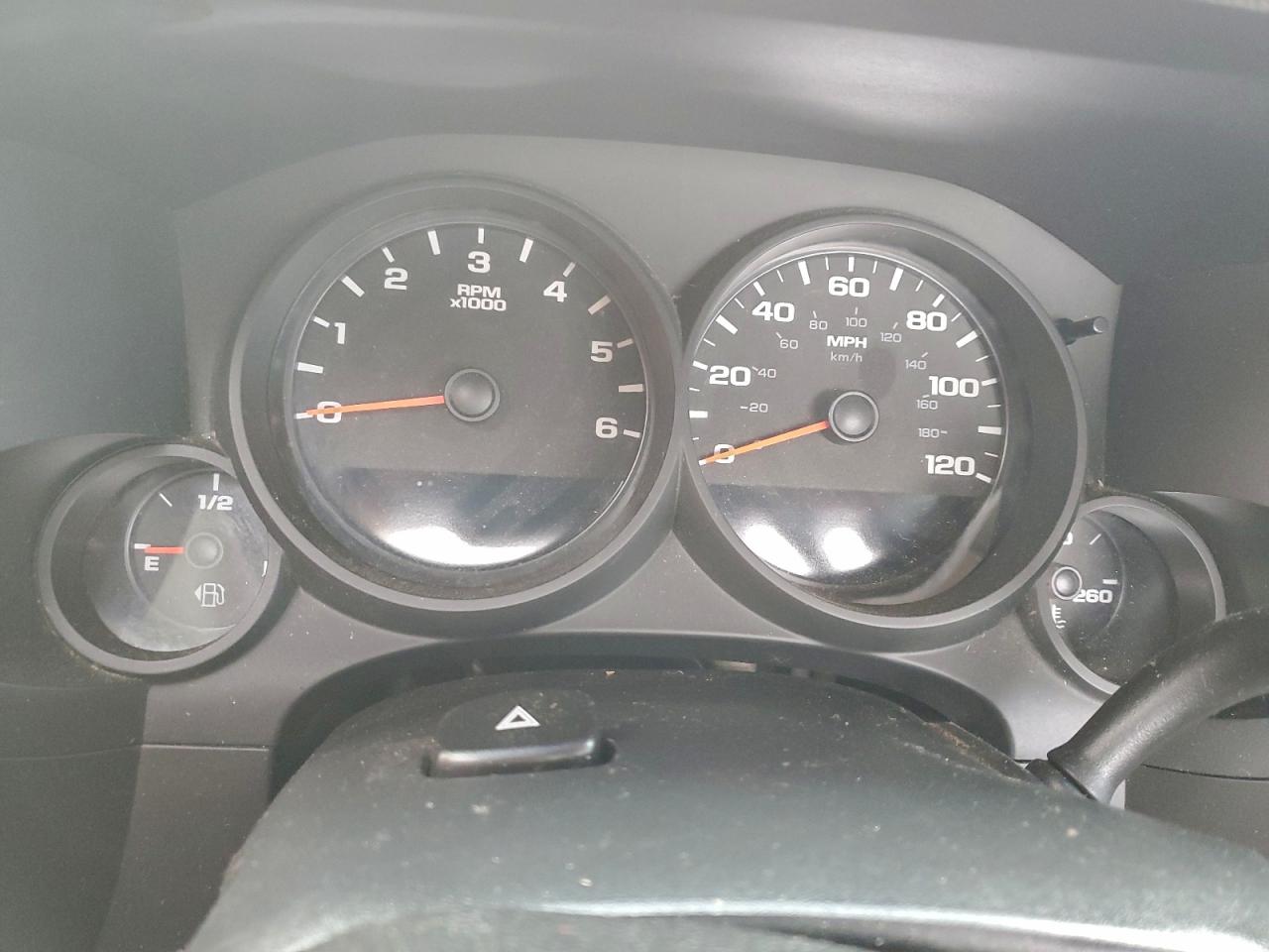 GMC Sierra K1500 Image 10