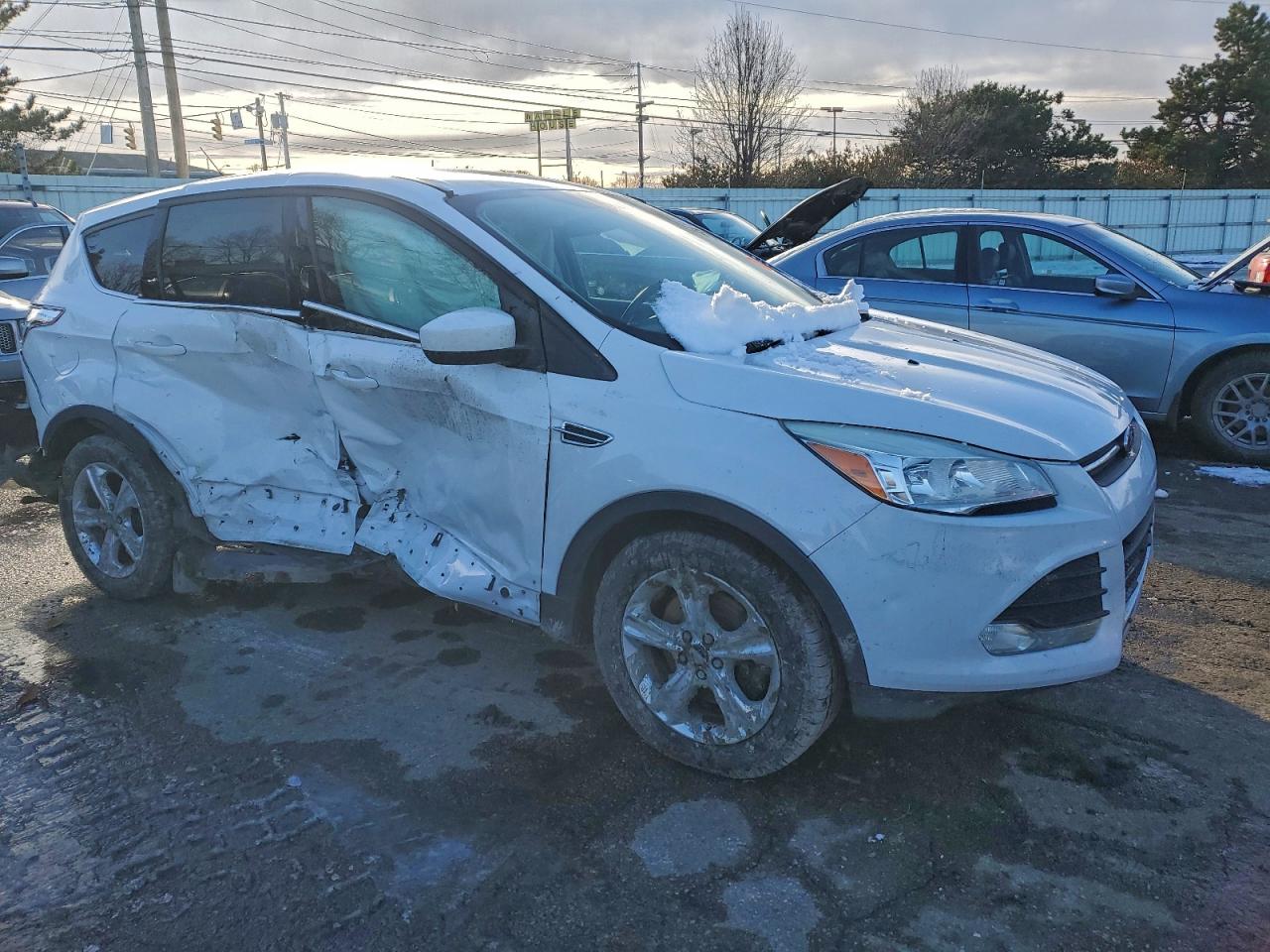 Ford Escape Se Image 3