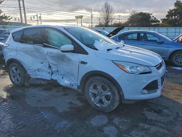 Ford Escape Se Image 3