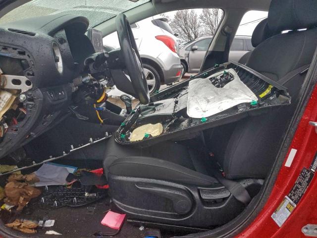 Kia Forte Fe Image 8