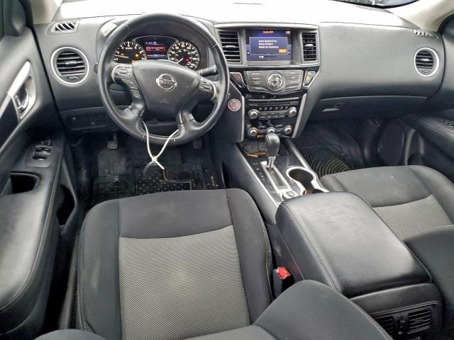 Nissan Pathfinder S Image 8