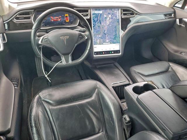 Tesla Model S Image 5