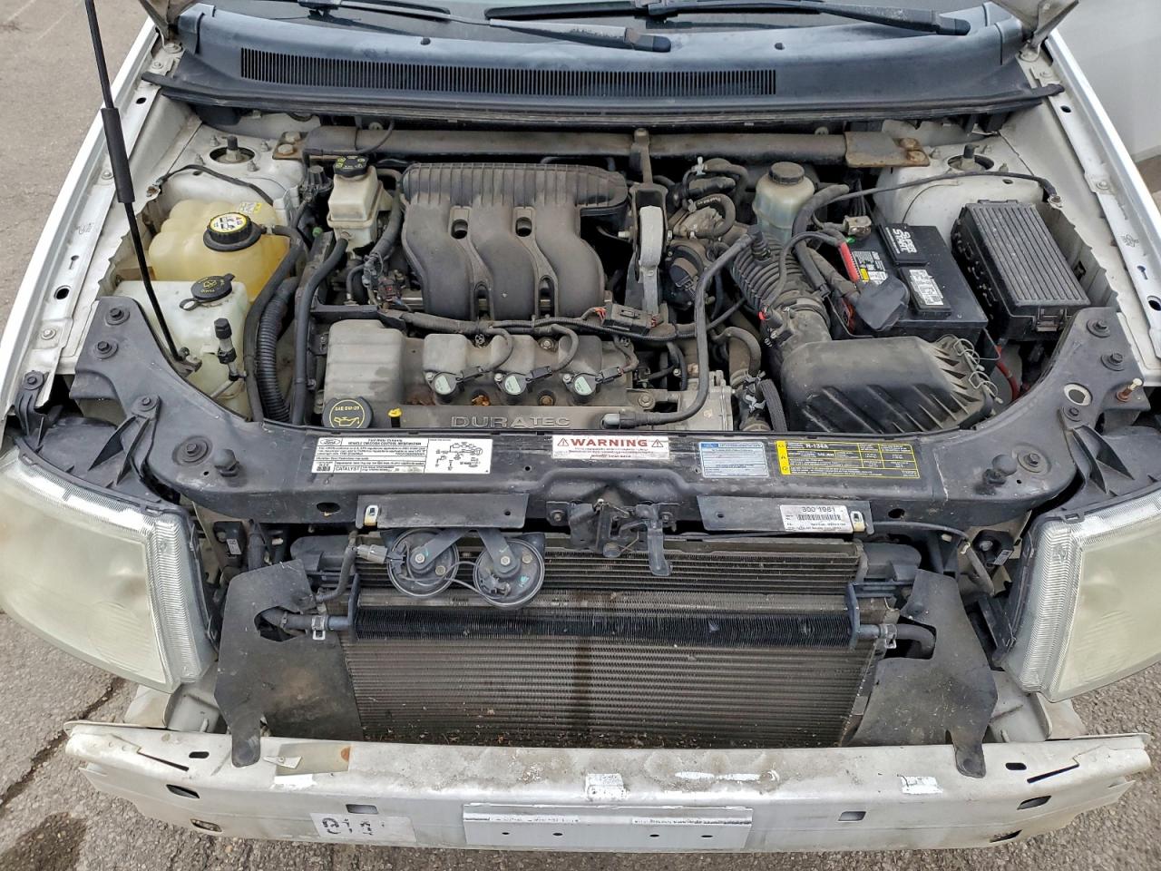 Ford Freestyle Se Image 5