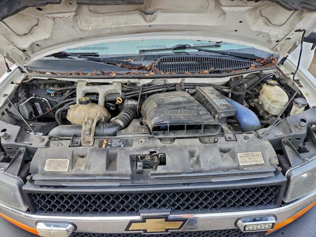 Chevrolet Express Image 11