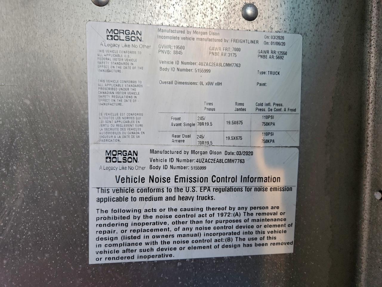 Freightliner Chassis M M Line Walk-in Van Image 5