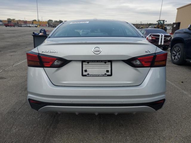 Nissan Altima Sv Image 3