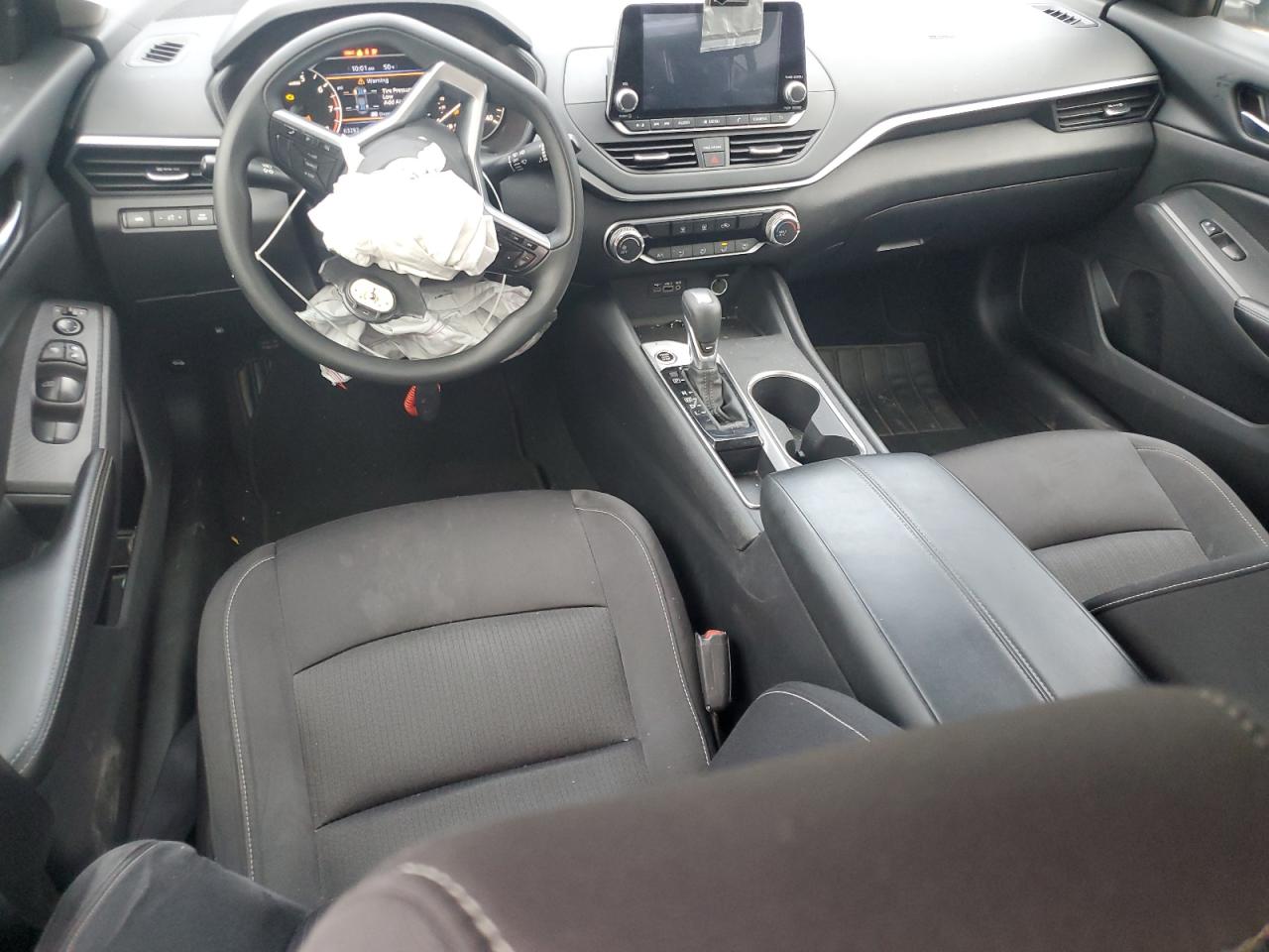 Nissan Altima Sv Image 8