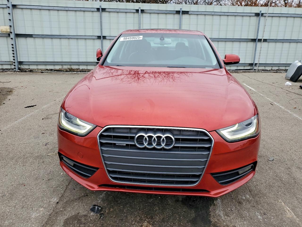 Audi A4 Premium Plus Image 11