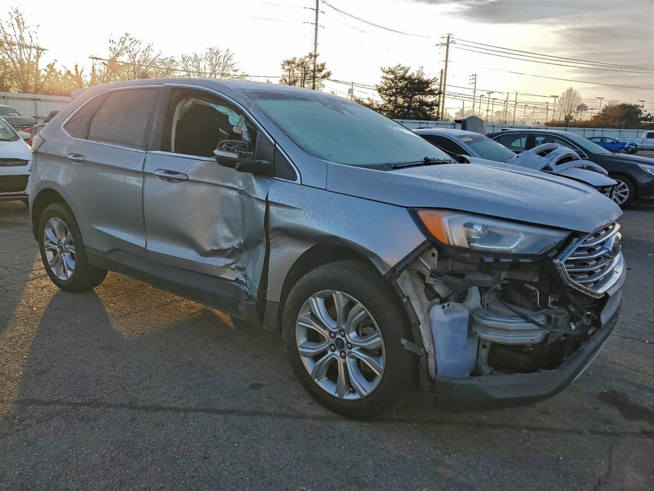 Ford Edge Titanium Image 8