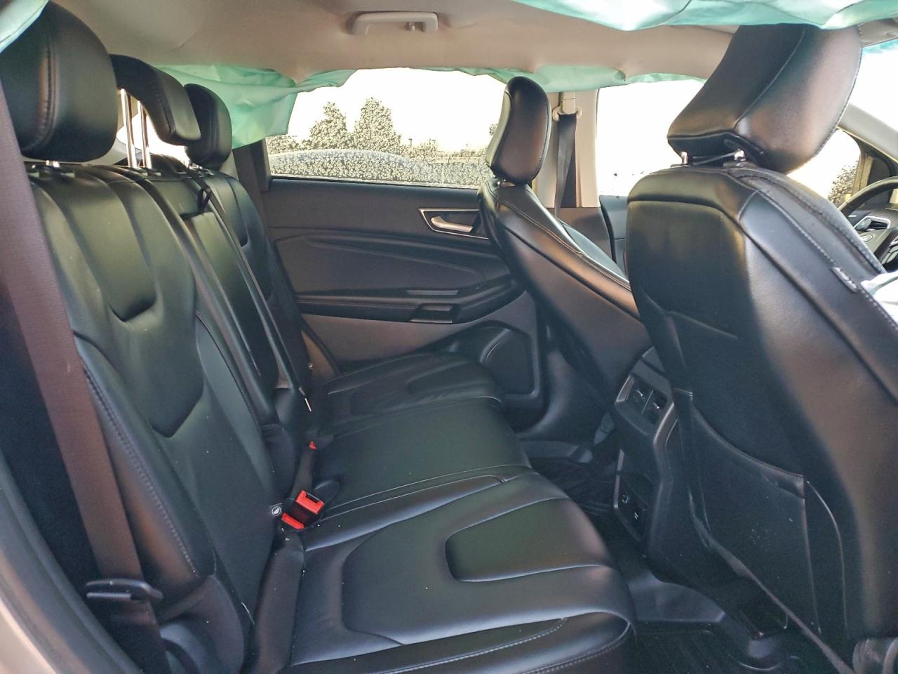 Ford Edge Titanium Image 13