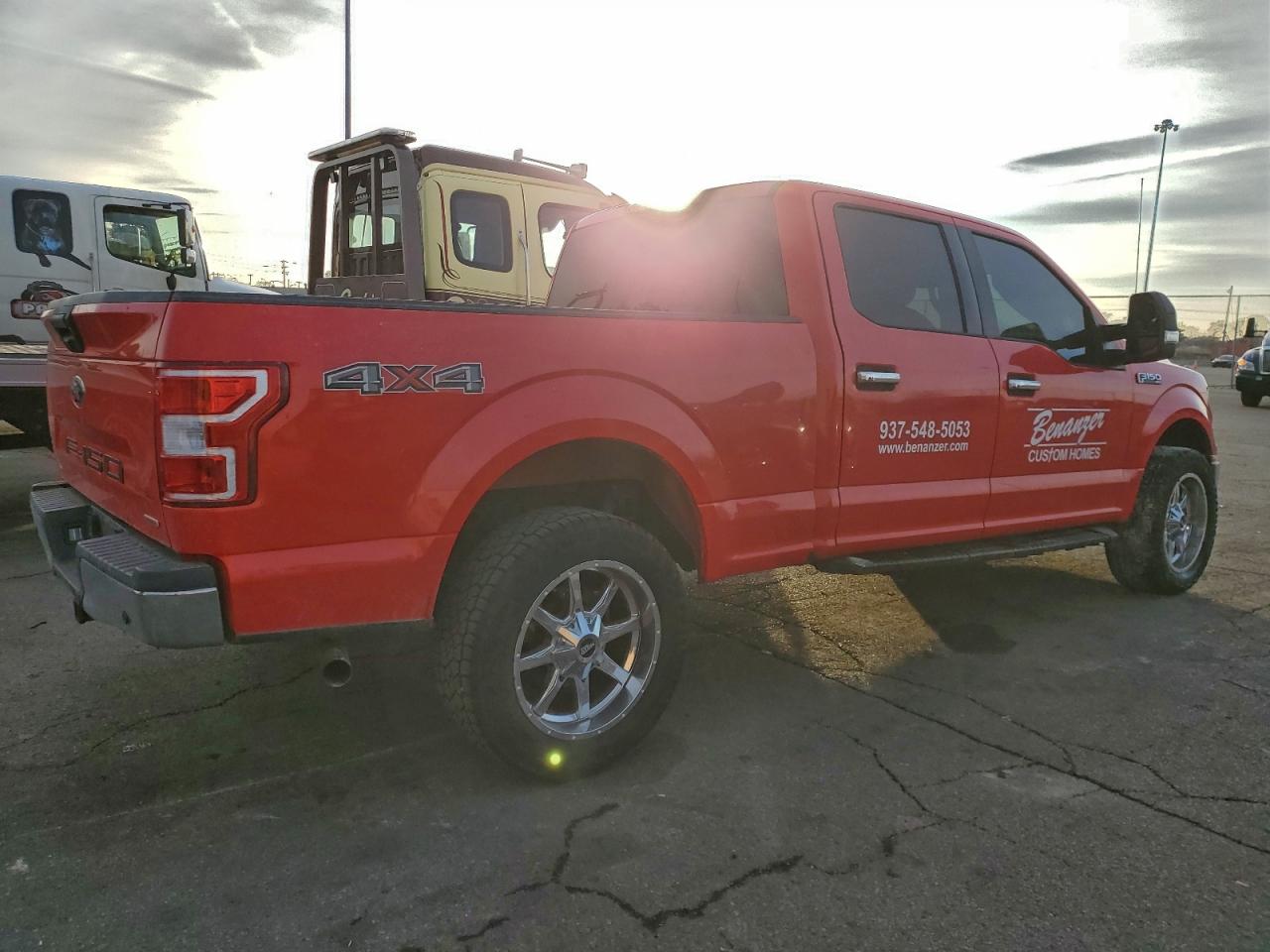 Ford F-150 Supercrew Image 8