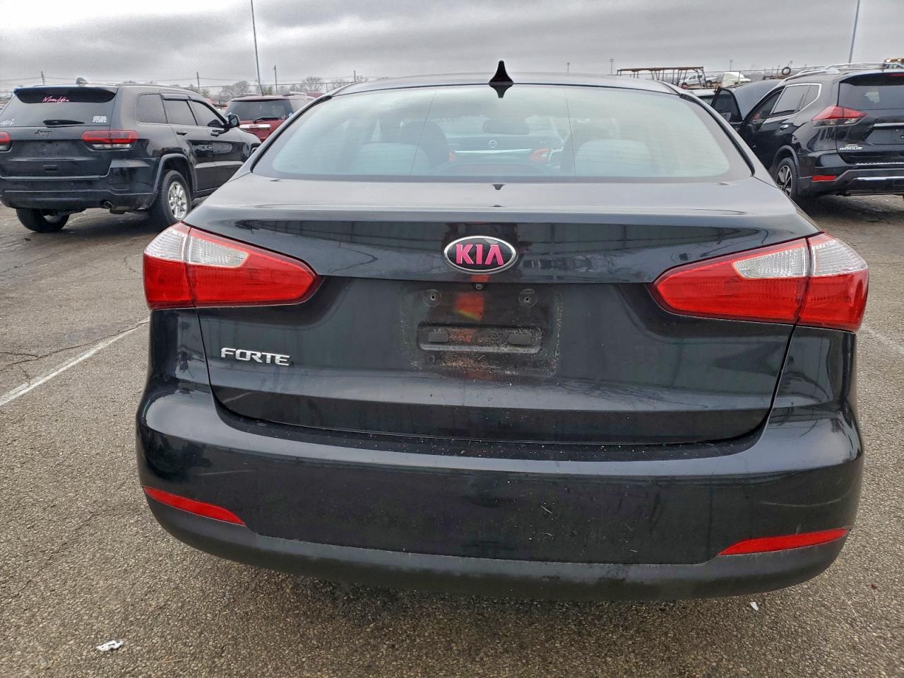 Kia Forte Lx Image 2