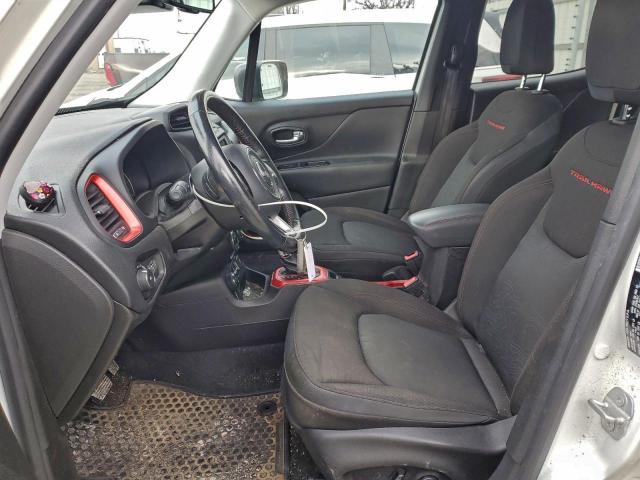 Jeep Renegade Trailhawk Image 4